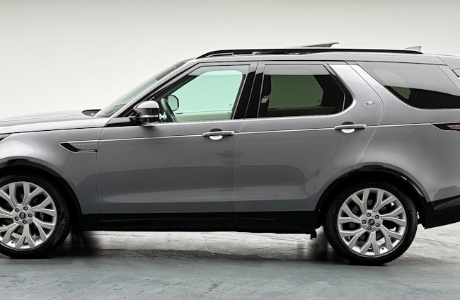 Vehicle image 4 Vehicle image 4