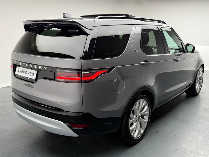 Vehicle image LAND ROVER DISCOVERY