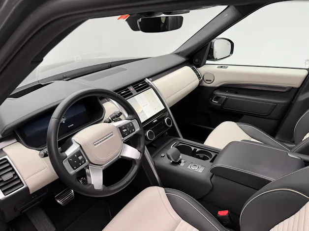 Land Rover Discovery 3.0 D I6 300 S