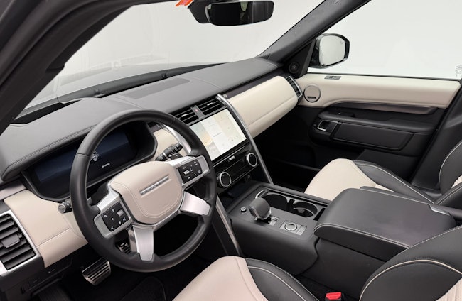 Vehicle image 6 Vehicle image 6