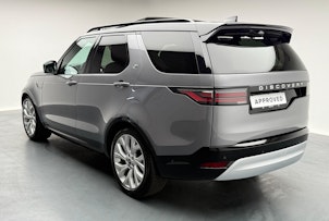 Vehicle image LAND ROVER Discovery 3.0 D I6 300 S