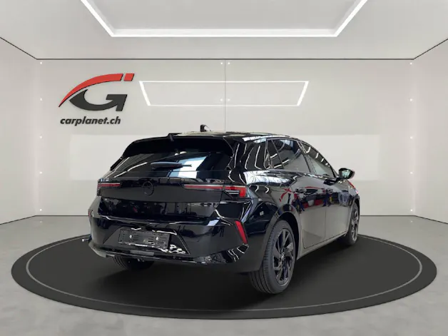 Opel Astra 1.2 T 130 Swiss Plus