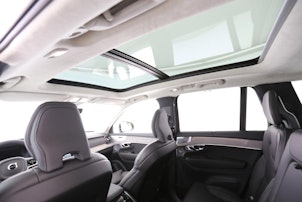 Vehicle image VOLVO XC90 2.0 T8 TE Ultra Dark eAWD