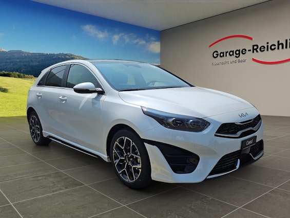 Vehicle image 6 Vehicle image 6