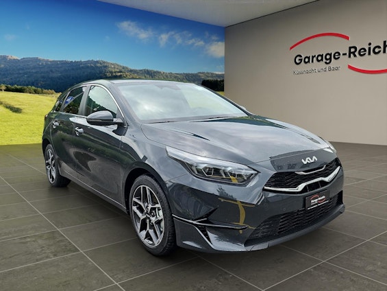 Vehicle image 6 Vehicle image 6