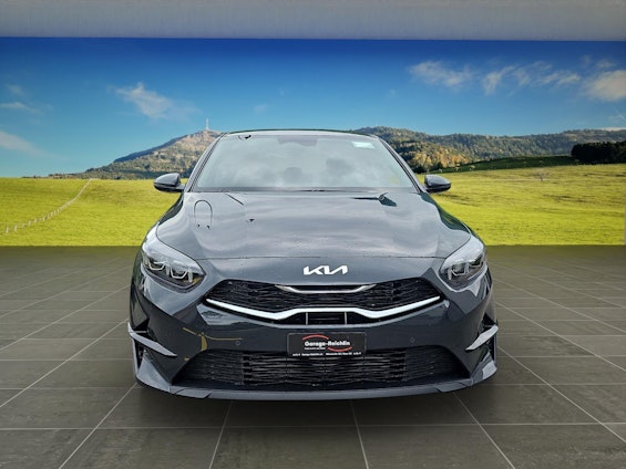 Vehicle image 7 Vehicle image 7