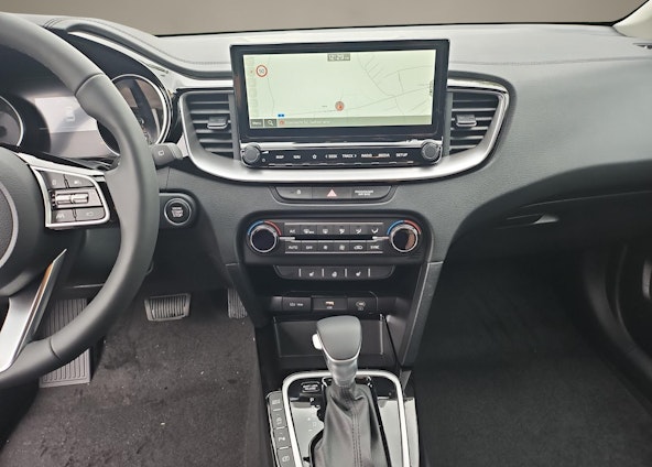 Vehicle image 10 Vehicle image 10