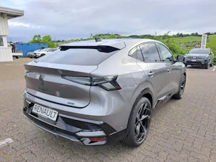 Renault RAFALE HYBRID E-TECH Atelier Alpine hyper hybrid E-Tech 4x4 300PS plug-in