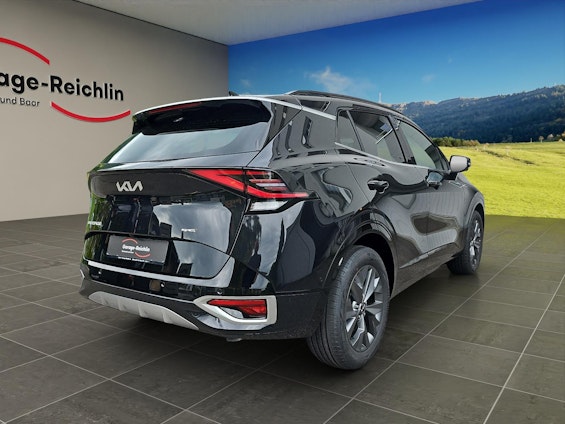 Vehicle image 4 Vehicle image 4