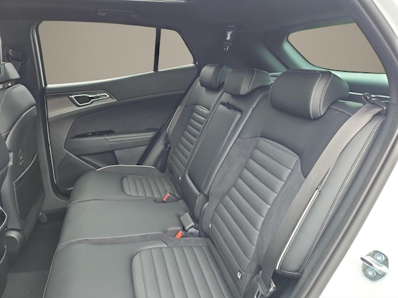 Vehicle image 12 Vehicle image 12