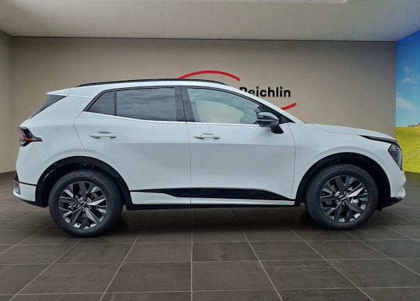 Vehicle image 5 Vehicle image 5