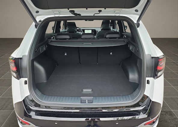 Vehicle image 14 Vehicle image 14