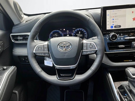 Vehicle image 8 Vehicle image 8