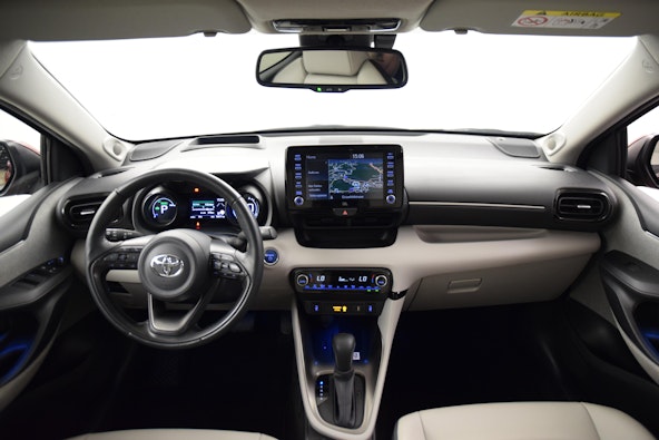 Vehicle image 11