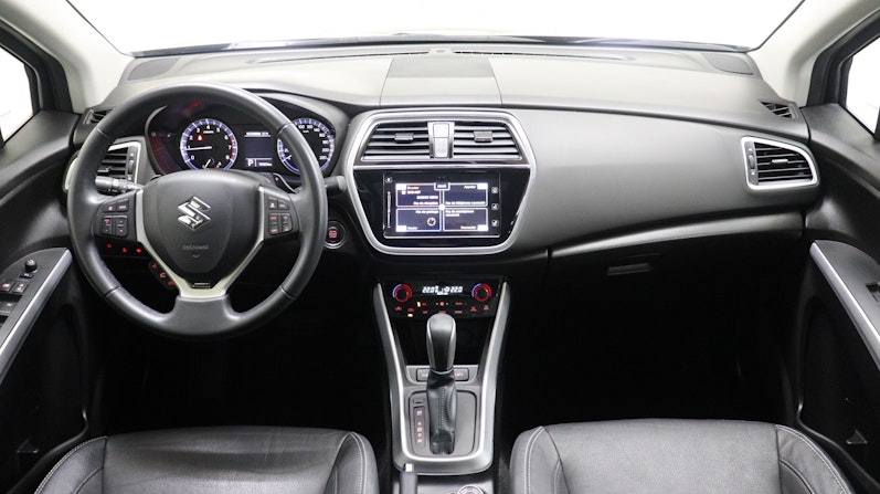 Vehicle image SUZUKI SX4