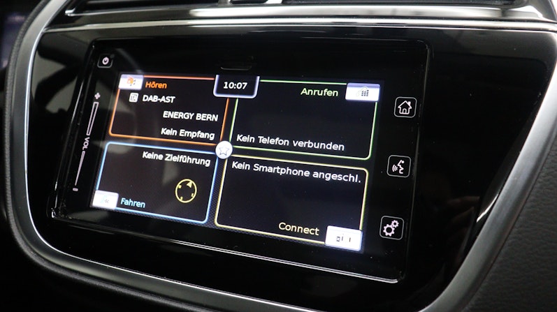 Vehicle image SUZUKI SX4