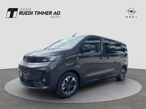 First vehicle image