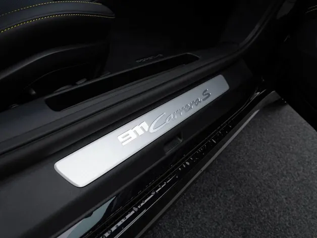 Porsche 911 Carrera S