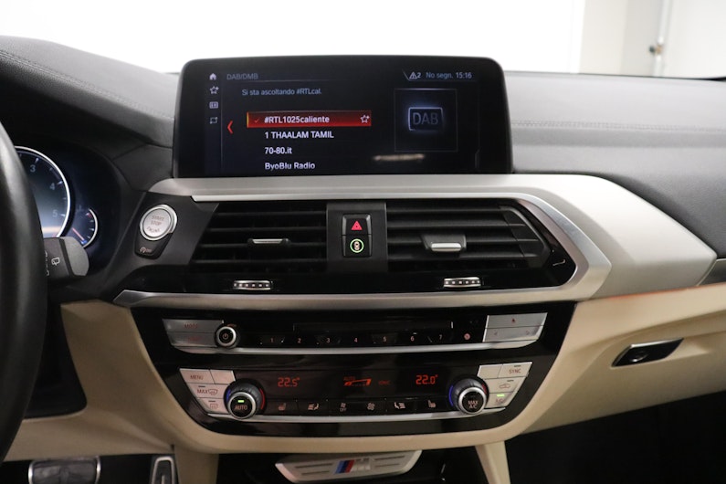 Vehicle image BMW X3