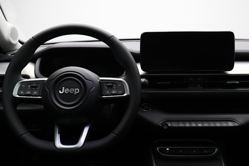 Vehicle image JEEP AVENGER