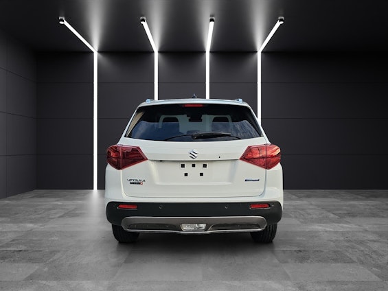 Vehicle image 3 Vehicle image 3