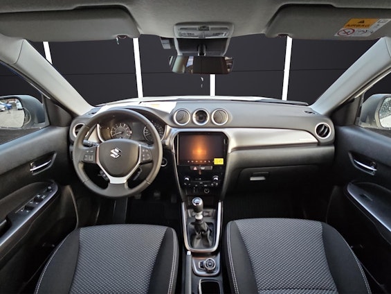 Vehicle image 11 Vehicle image 11