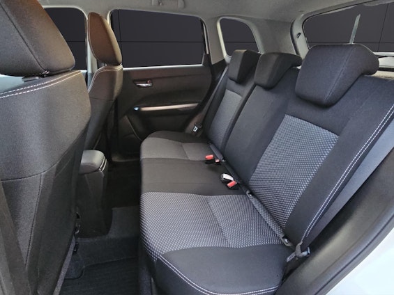 Vehicle image 10 Vehicle image 10