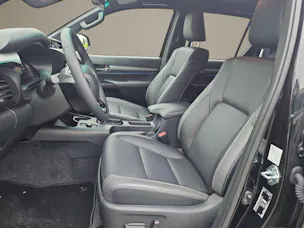 Toyota Hilux Double Cab.-Pick-up 2.8 D-4D 204 Invincible MHEV