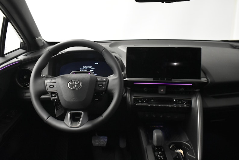 Vehicle image TOYOTA C-HR