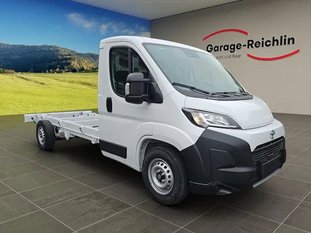 Toyota PROACE MAX Einzelkabine Chassis 3.5 L4 2.2 D Active Heavy