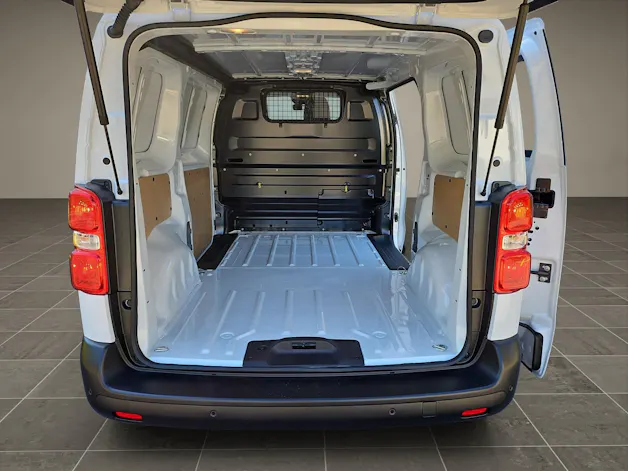 Toyota PROACE Van L1 2.0 D Advanced