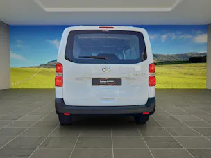 Toyota PROACE Van L1 2.0 D Advanced