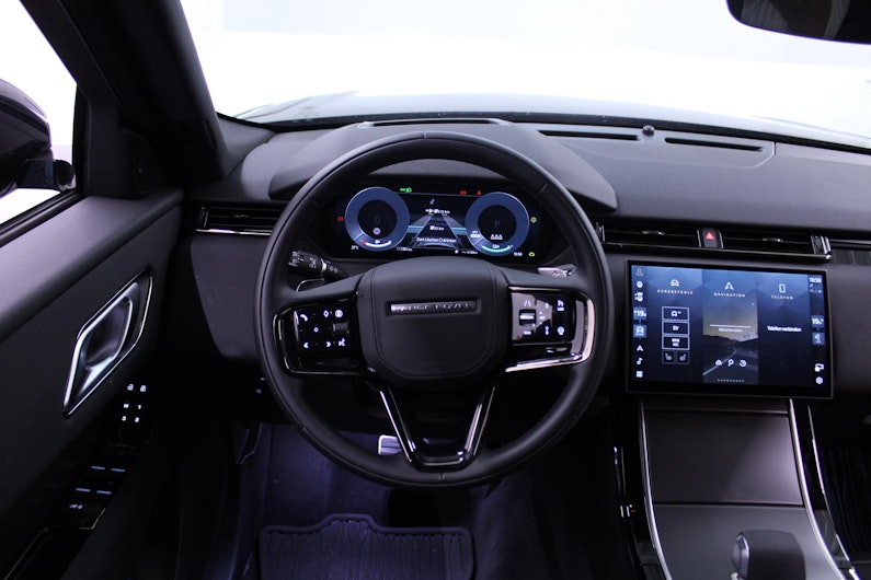 Vehicle image LAND ROVER RANGE ROVER VELAR