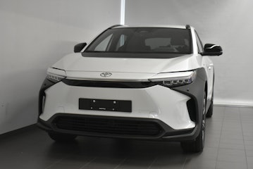Vehicle image TOYOTA BZ4X 0