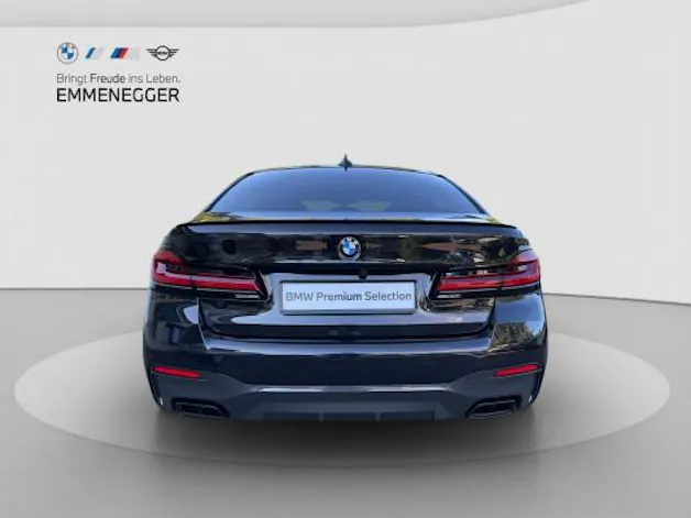 BMW M550i xDrive