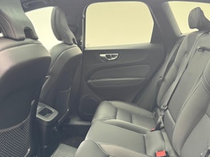 Vehicle image VOLVO XC60 2.0 T6 TE Plus Dark eAWD