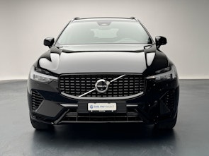Vehicle image VOLVO XC60 2.0 T6 TE Plus Dark eAWD
