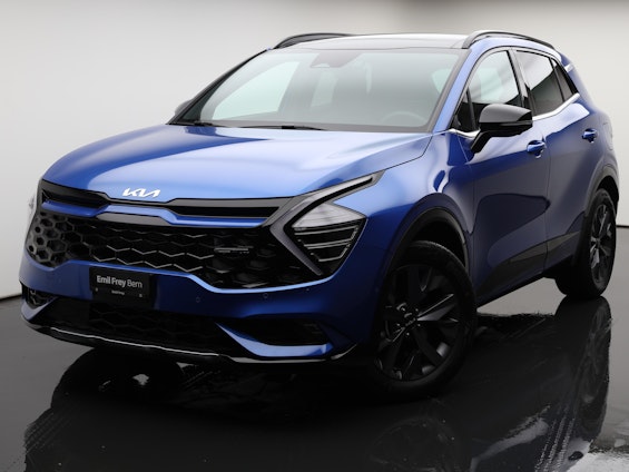 First vehicle image