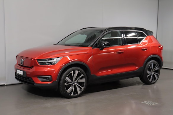VOLVO XC40 P8 Twin R-Design AWD 2