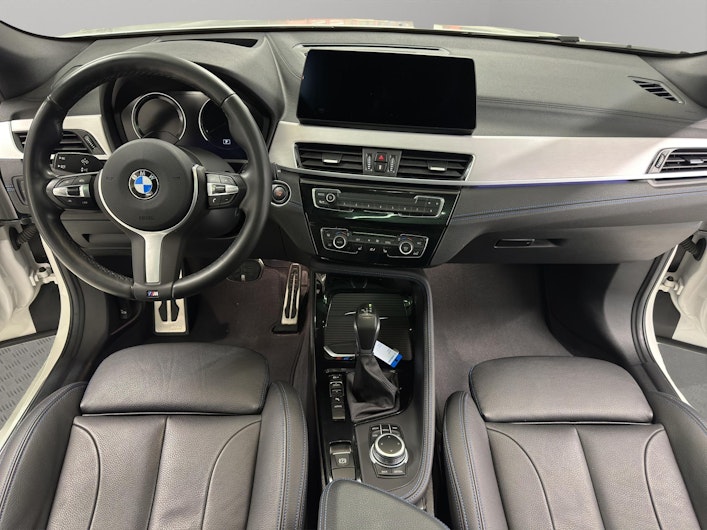Vehicle image BMW X2