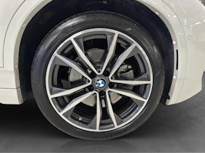 Vehicle image BMW X2 25e xDrive