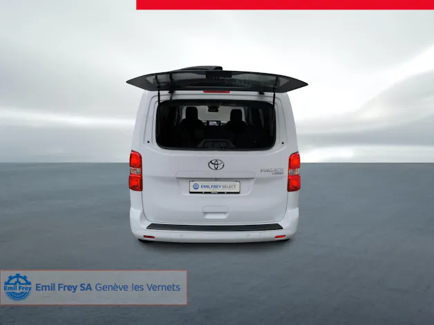 Toyota PROACE Verso L1 2.0 D Trend