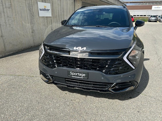 Vehicle image 3 Vehicle image 3