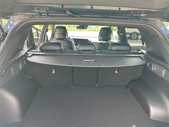 Vehicle image 12 Vehicle image 12