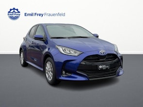 Vehicle image TOYOTA Yaris 1.5 VVT-i HSD Trend