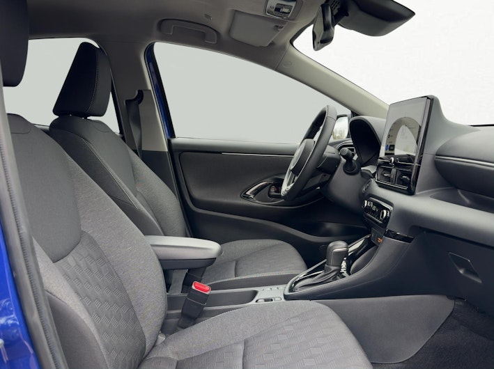 Vehicle image TOYOTA YARIS