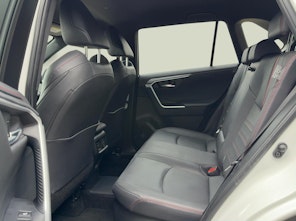 Vehicle image TOYOTA RAV4 2.5 Plug-In-Hybrid Platinum