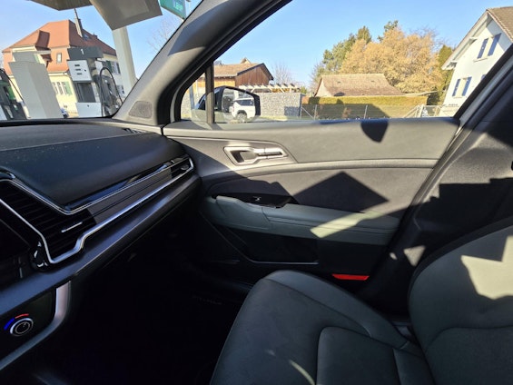 Vehicle image 13 Vehicle image 13