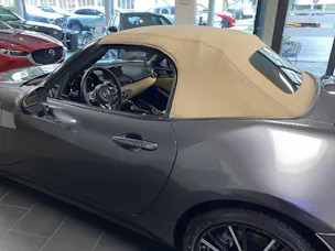 MAZDA MX-5 SG184 MT Kazari