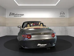 MAZDA MX-5 SG184 MT Kazari